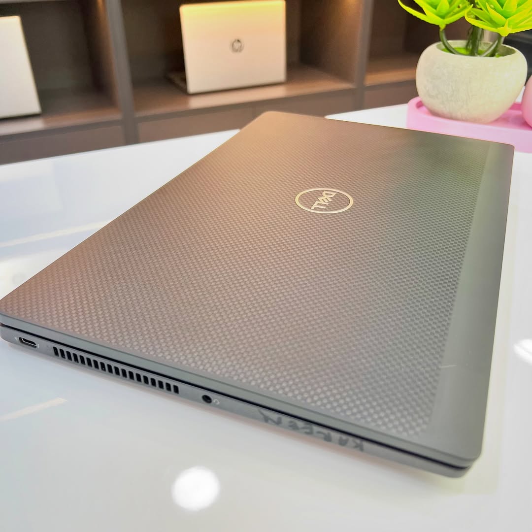 💻 Dell Latitude 7410 | i7 10th • 16 GB • 512 GB SSD Business Laptop ✨