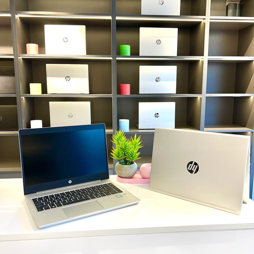 💻 HP ELITEBOOK 840 G5 | i7 8th Gen • 16GB RAM • 512GB SSD • Ultra Slim ✨ Like New