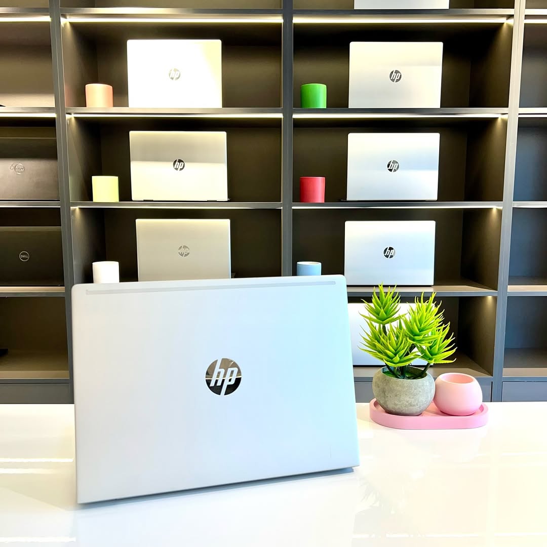 💻 HP ELITEBOOK 840 G5 | i7 8th Gen • 16GB RAM • 512GB SSD • Ultra Slim ✨ Like New